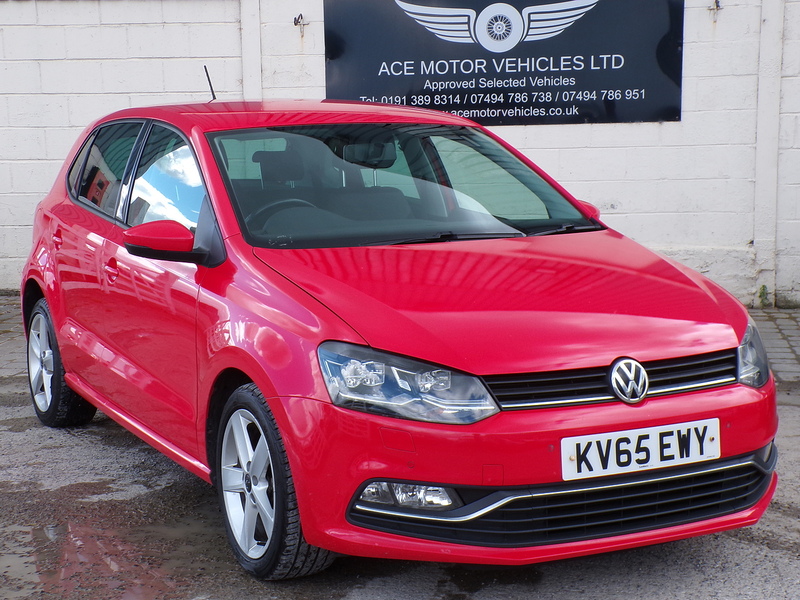 Volkswagen Polo TDI BlueMotion Tech SEL - U1995