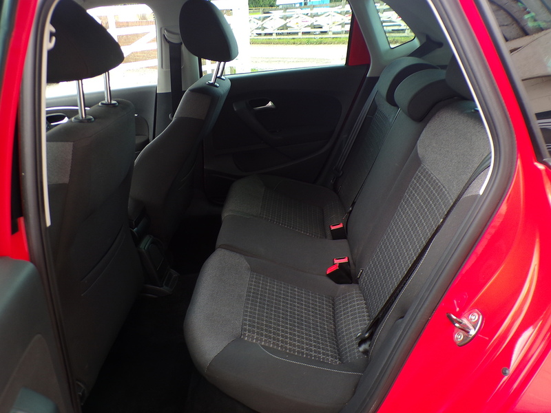 Volkswagen Polo TDI BlueMotion Tech SEL - U1995
