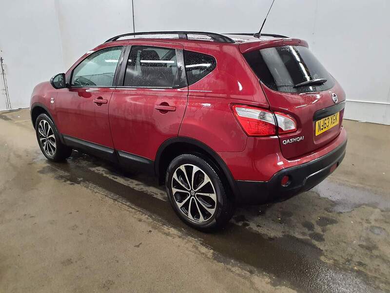 Nissan Qashqai 360 - U1996