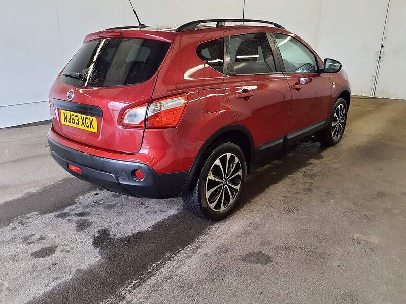 Nissan Qashqai 360 - U1996