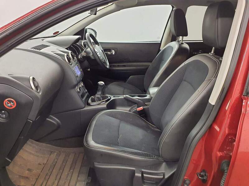 Nissan Qashqai 360 - U1996