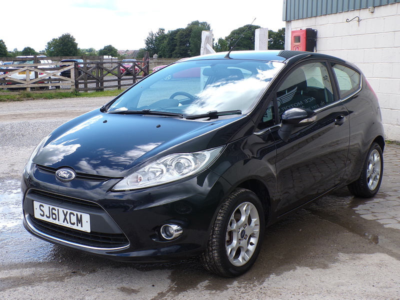 Ford Fiesta Zetec - U1997