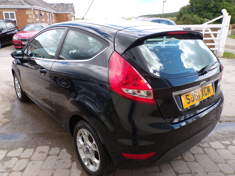 Ford Fiesta Zetec - U1997