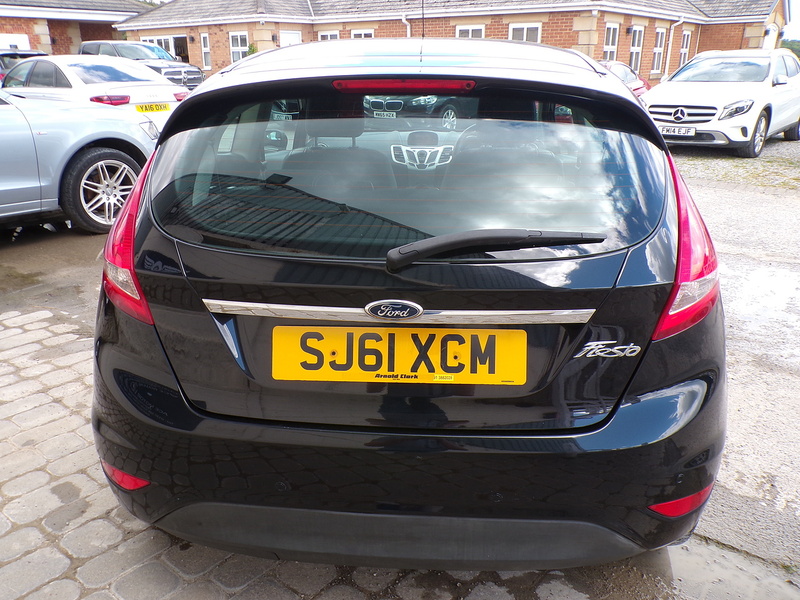 Ford Fiesta Zetec - U1997