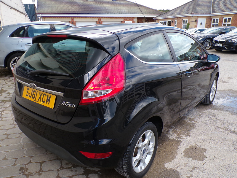 Ford Fiesta Zetec - U1997