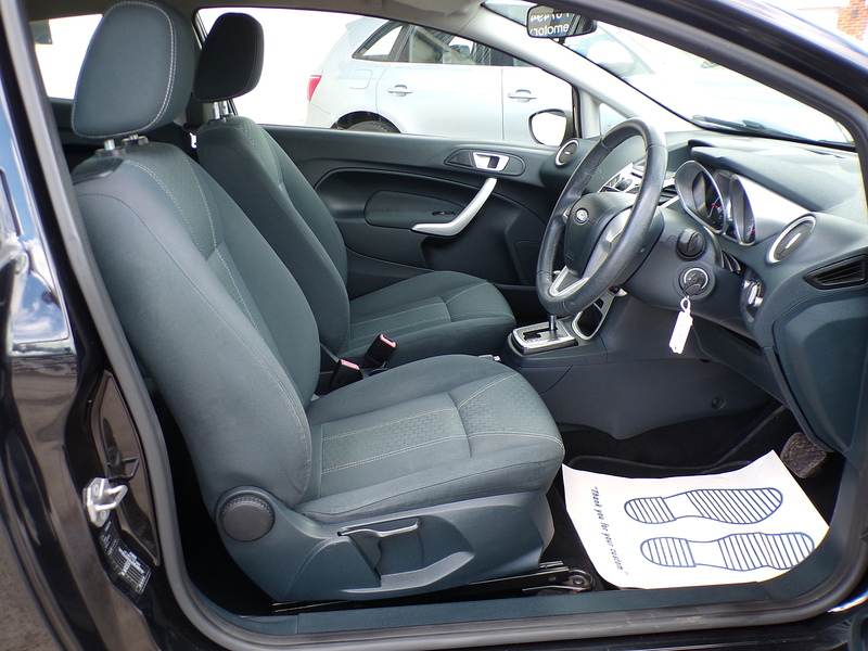 Ford Fiesta Zetec - U1997