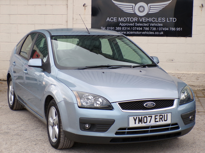 Ford Focus Zetec Climate - U2000