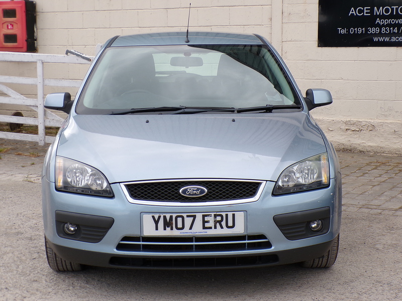 Ford Focus Zetec Climate - U2000