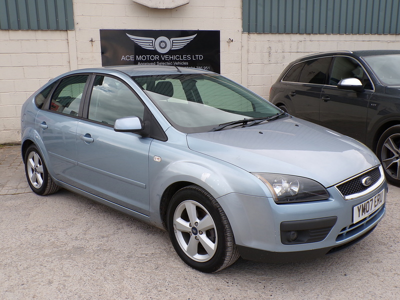 Ford Focus Zetec Climate - U2000