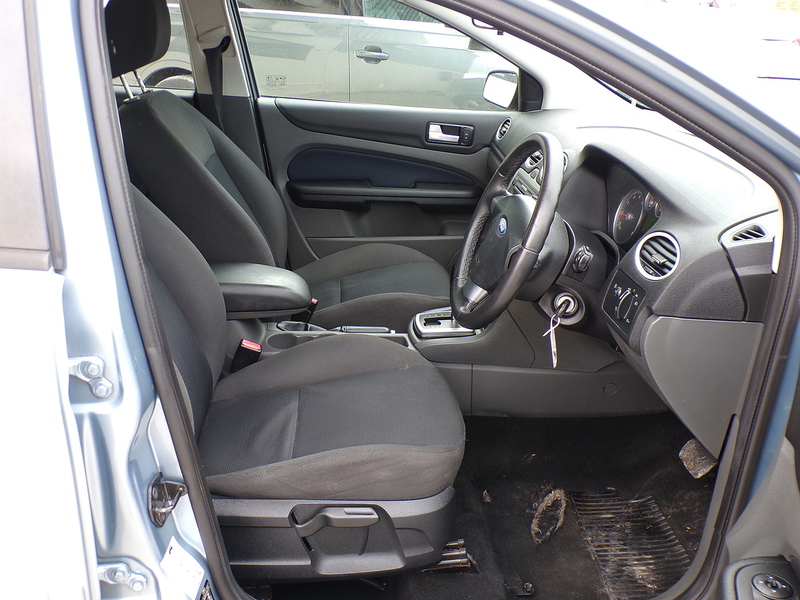 Ford Focus Zetec Climate - U2000