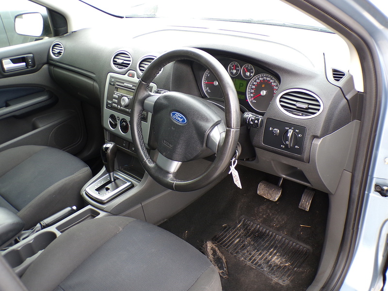 Ford Focus Zetec Climate - U2000