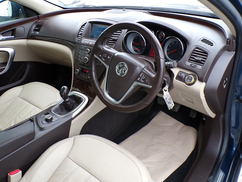 Vauxhall Insignia CDTi Elite Nav - U2002