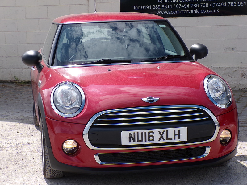 MINI Hatch One - U2003