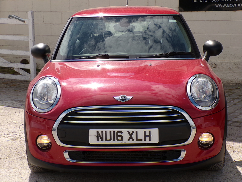 MINI Hatch One - U2003