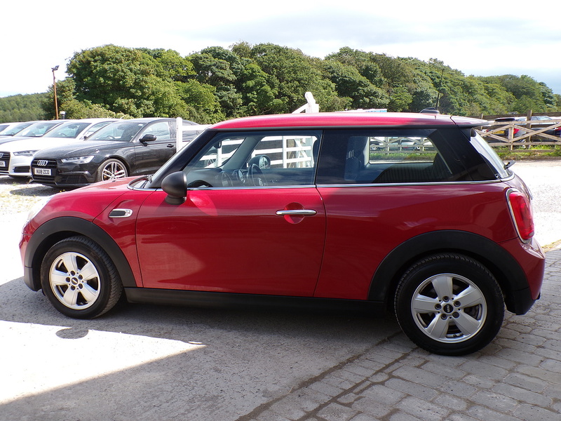 MINI Hatch One - U2003