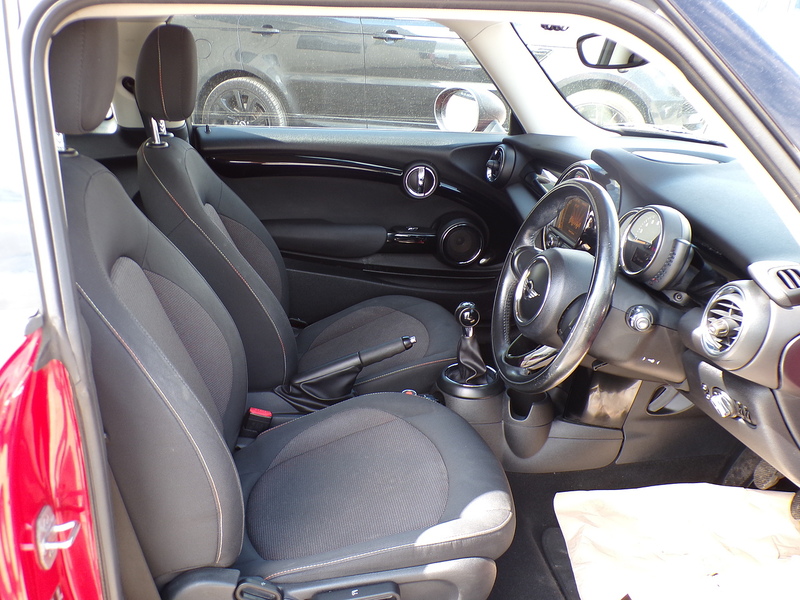 MINI Hatch One - U2003