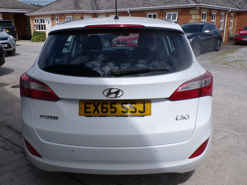 Hyundai i30 CRDi Blue Drive SE - U2006