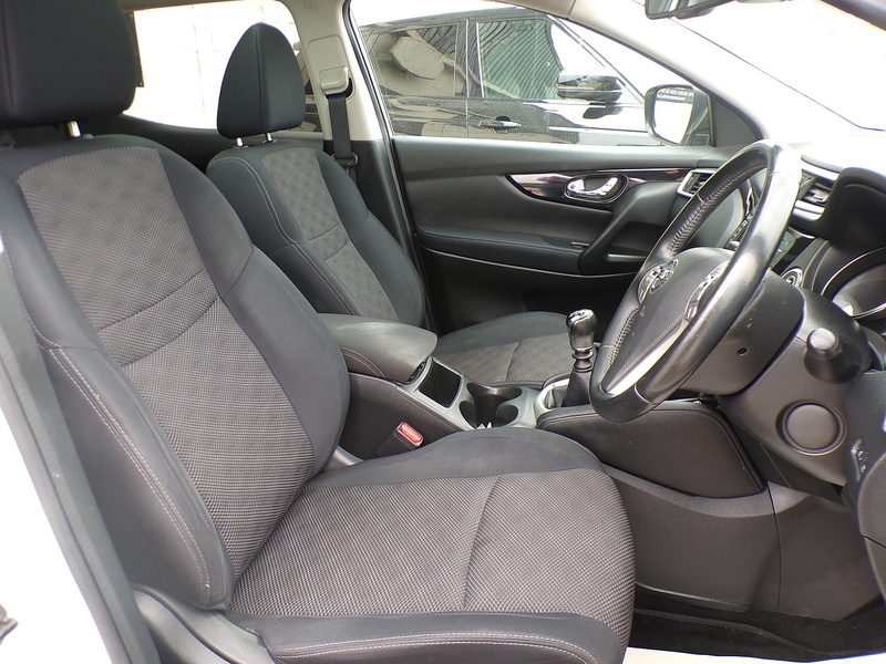 Nissan Qashqai dCi Acenta+ - U2008