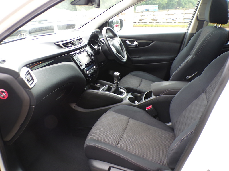 Nissan Qashqai dCi Acenta+ - U2008
