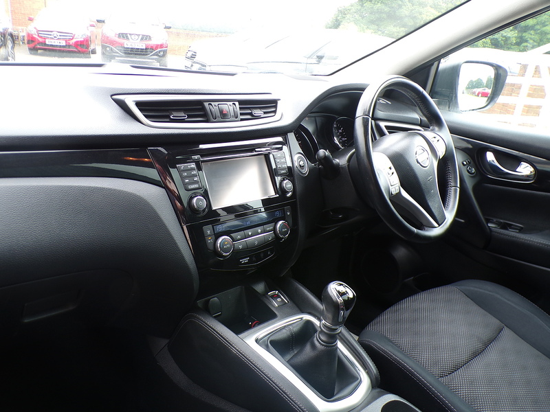 Nissan Qashqai dCi Acenta+ - U2008