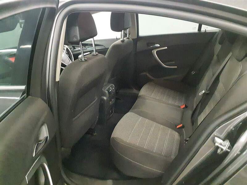 Vauxhall Insignia CDTi ecoFLEX SRi - U2010