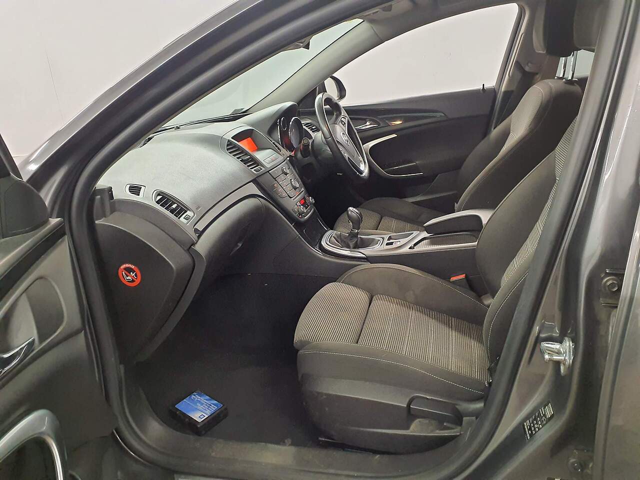 2011 Vauxhall Insignia thumbnail 8