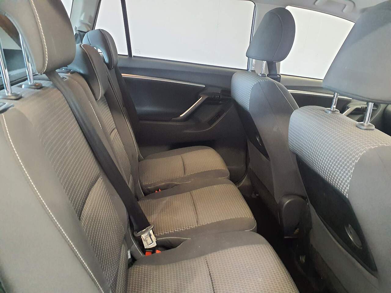 2014 Toyota Verso thumbnail 10