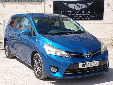 Toyota Verso 1.5 dCi Dynamique TomTom MPV 5dr Diesel Manual Euro 5 (s/s) (110 ps)