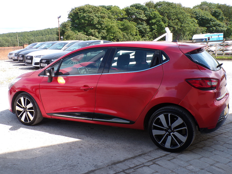 Renault Clio dCi Dynamique S MediaNav - U2012