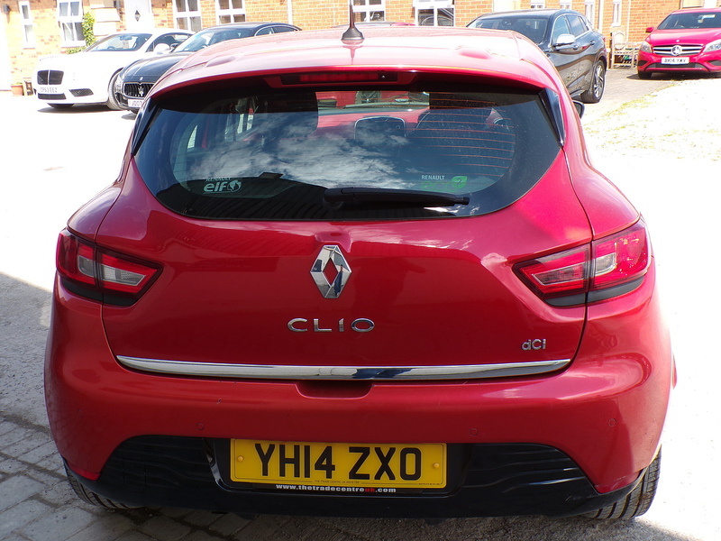 Renault Clio dCi Dynamique S MediaNav - U2012