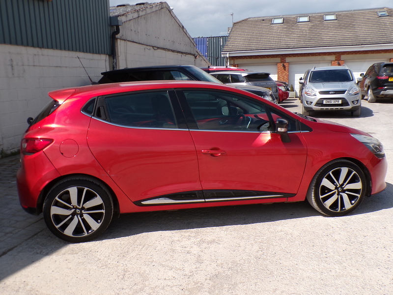 Renault Clio dCi Dynamique S MediaNav - U2012
