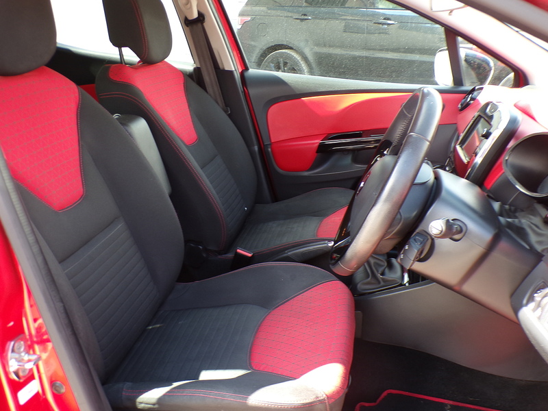 Renault Clio dCi Dynamique S MediaNav - U2012