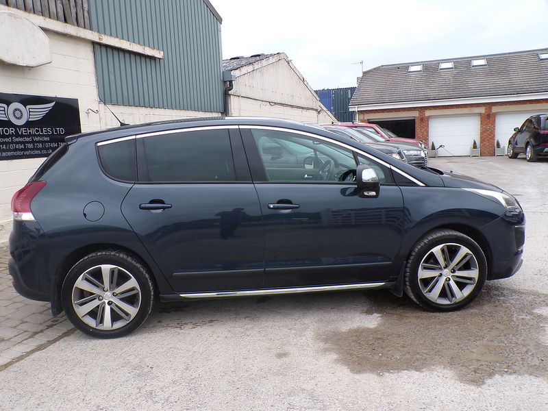 Peugeot 3008 HDi Allure - U2013
