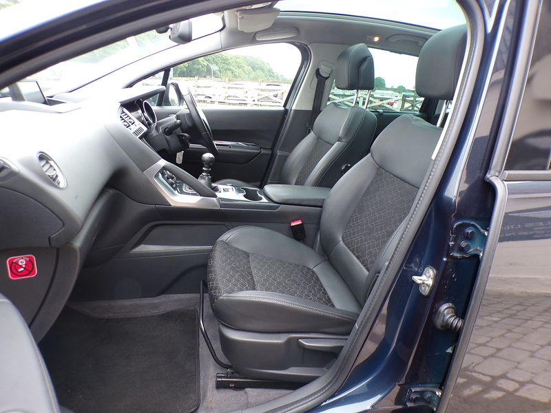Peugeot 3008 HDi Allure - U2013