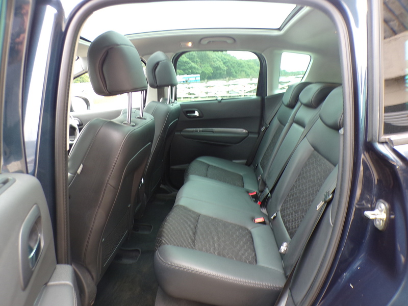 Peugeot 3008 HDi Allure - U2013