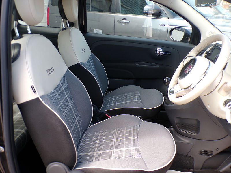Fiat 500 Lounge - U2018