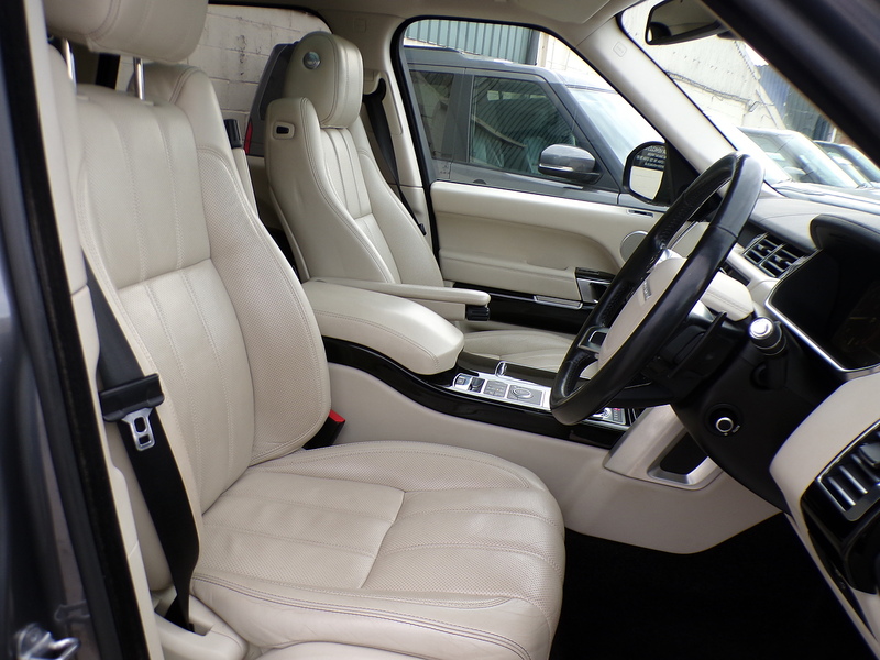 Land Rover Range Rover TD V6 Vogue SE - U2020