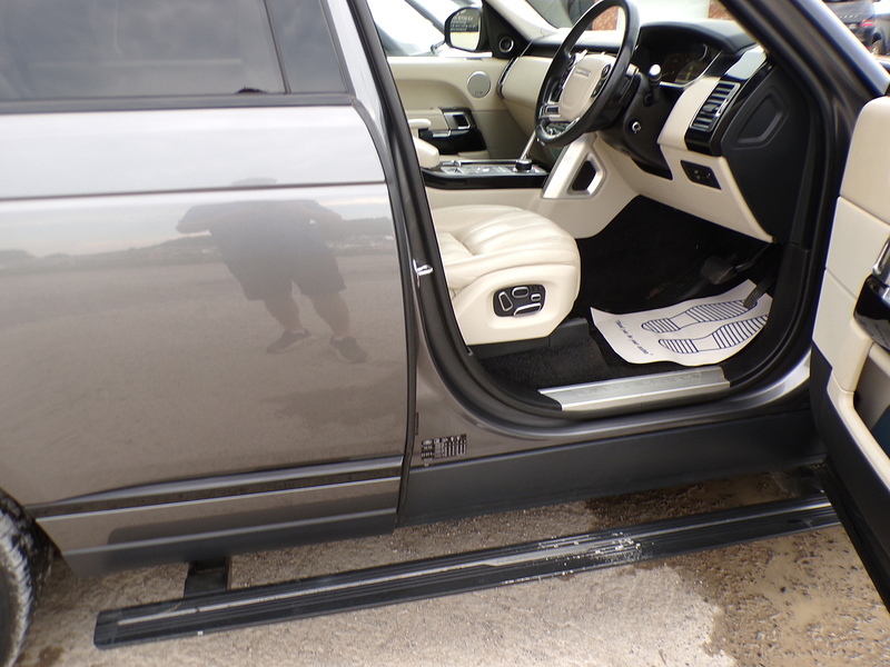 Land Rover Range Rover TD V6 Vogue SE - U2020