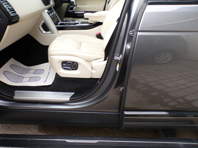 Land Rover Range Rover TD V6 Vogue SE - U2020