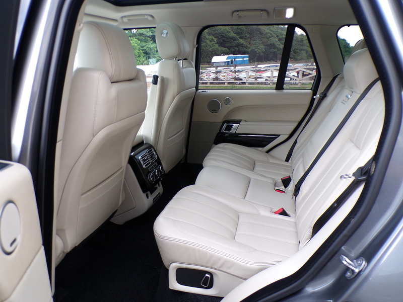 Land Rover Range Rover TD V6 Vogue SE - U2020
