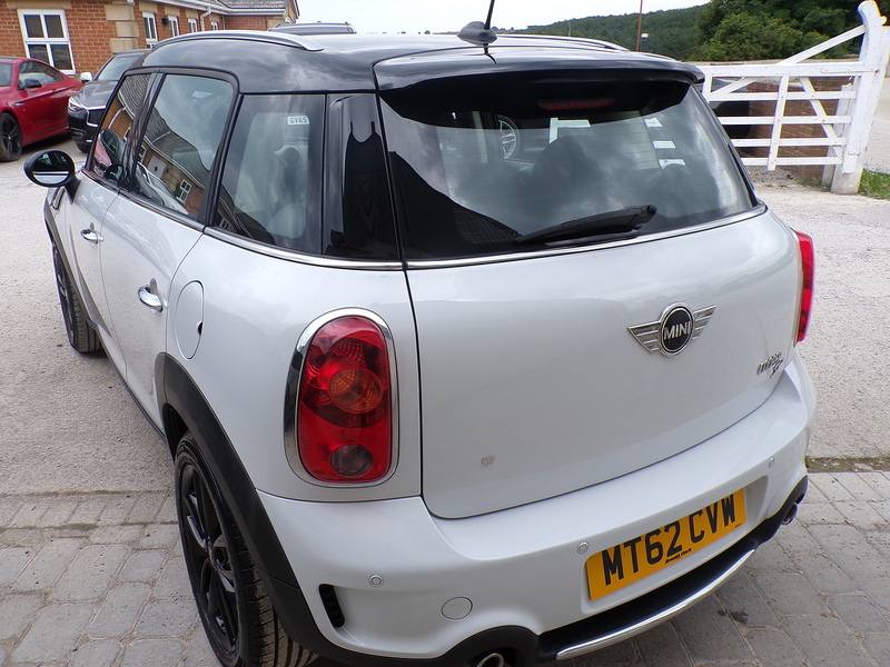 MINI Countryman Cooper SD - U2022