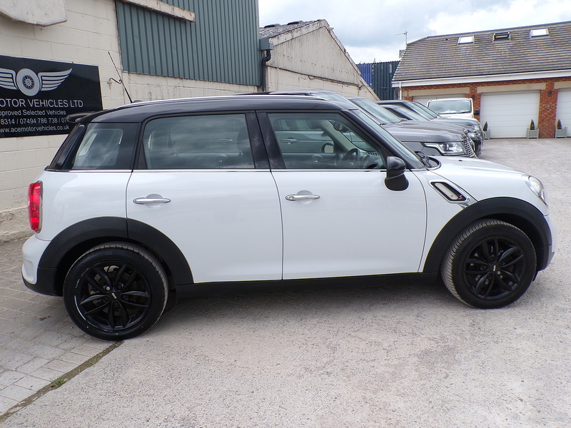 MINI Countryman Cooper SD - U2022