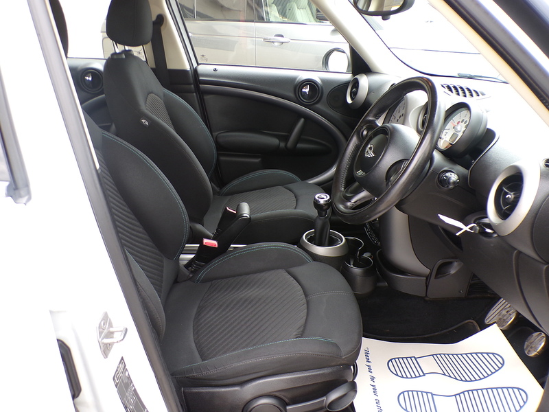 MINI Countryman Cooper SD - U2022