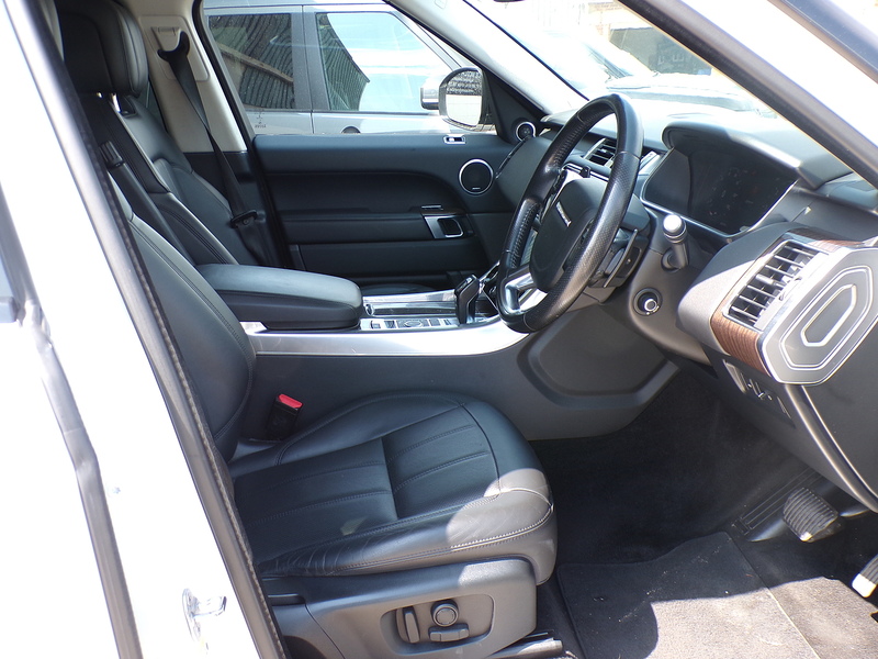 Land Rover Range Rover Sport SD V6 HSE - U2023