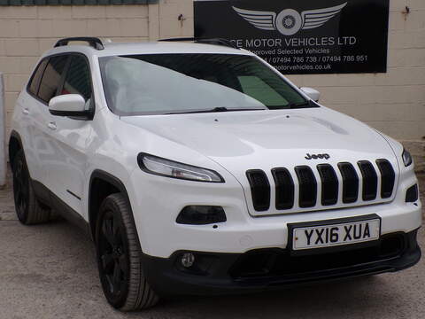 Jeep Cherokee 3.2 DI-DC Elegance SUV 5dr Diesel Auto 4WD Euro 5 LWB (197 ps)