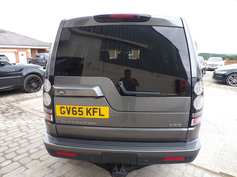 Land Rover Discovery 4 SD V6 HSE - U2028