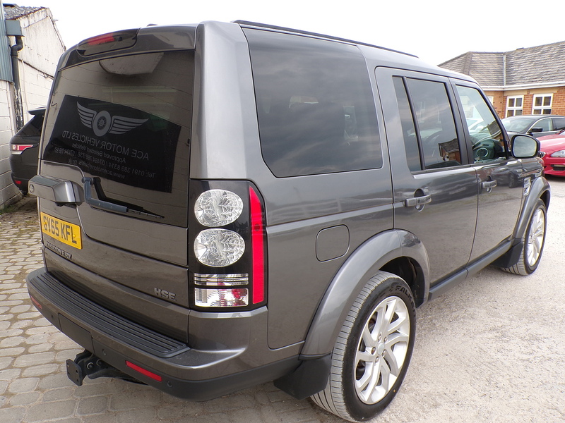 Land Rover Discovery 4 SD V6 HSE - U2028