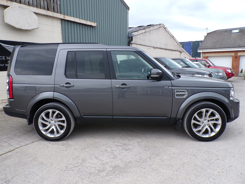 Land Rover Discovery 4 SD V6 HSE - U2028