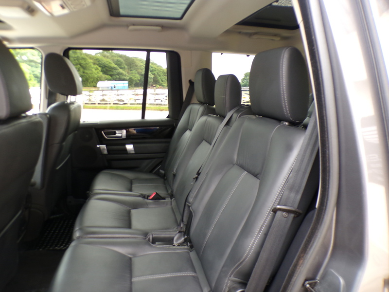 Land Rover Discovery 4 SD V6 HSE - U2028