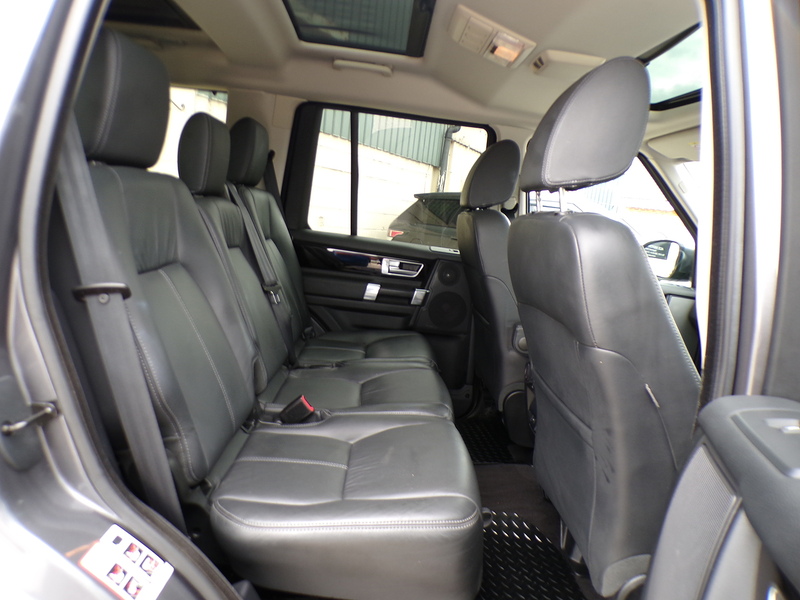 Land Rover Discovery 4 SD V6 HSE - U2028